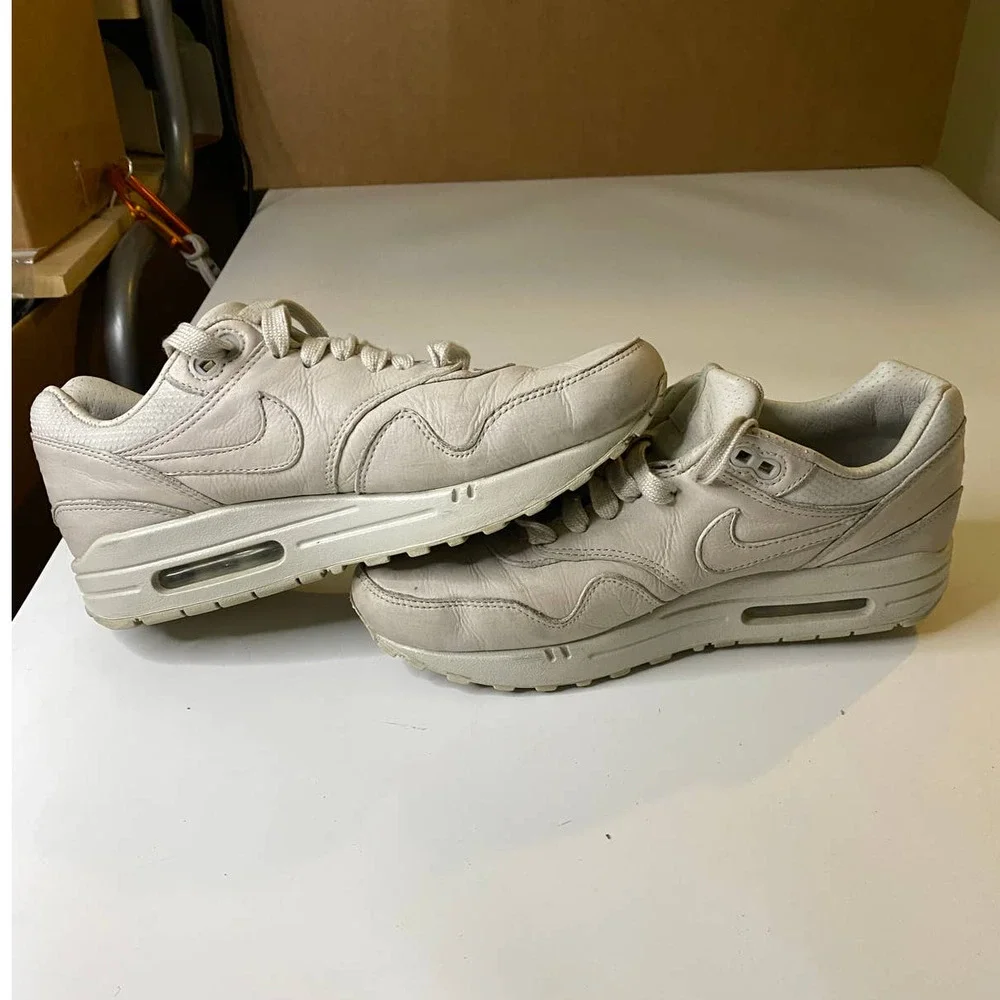 Nike Air Max Pinnacle 839608-001 Sneakers Womens Size 8 - Picture 5 of 9